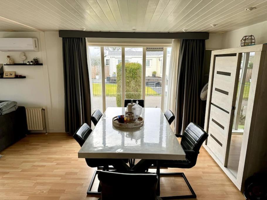 Luxe Chalet In Prachtig Natuurgebied Lith エクステリア 写真